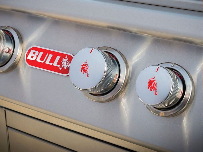 Bull Diablo 47-Inch 6-Burner Built-In Gas Grill